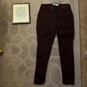 Old Navy rockstar jeans. Burgundy color. Size 8